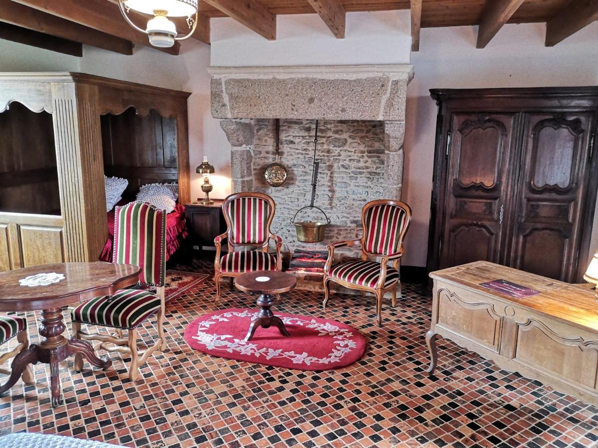 Manoir De La Foulerie Bed and Breakfast Ancteville Exteriör bild